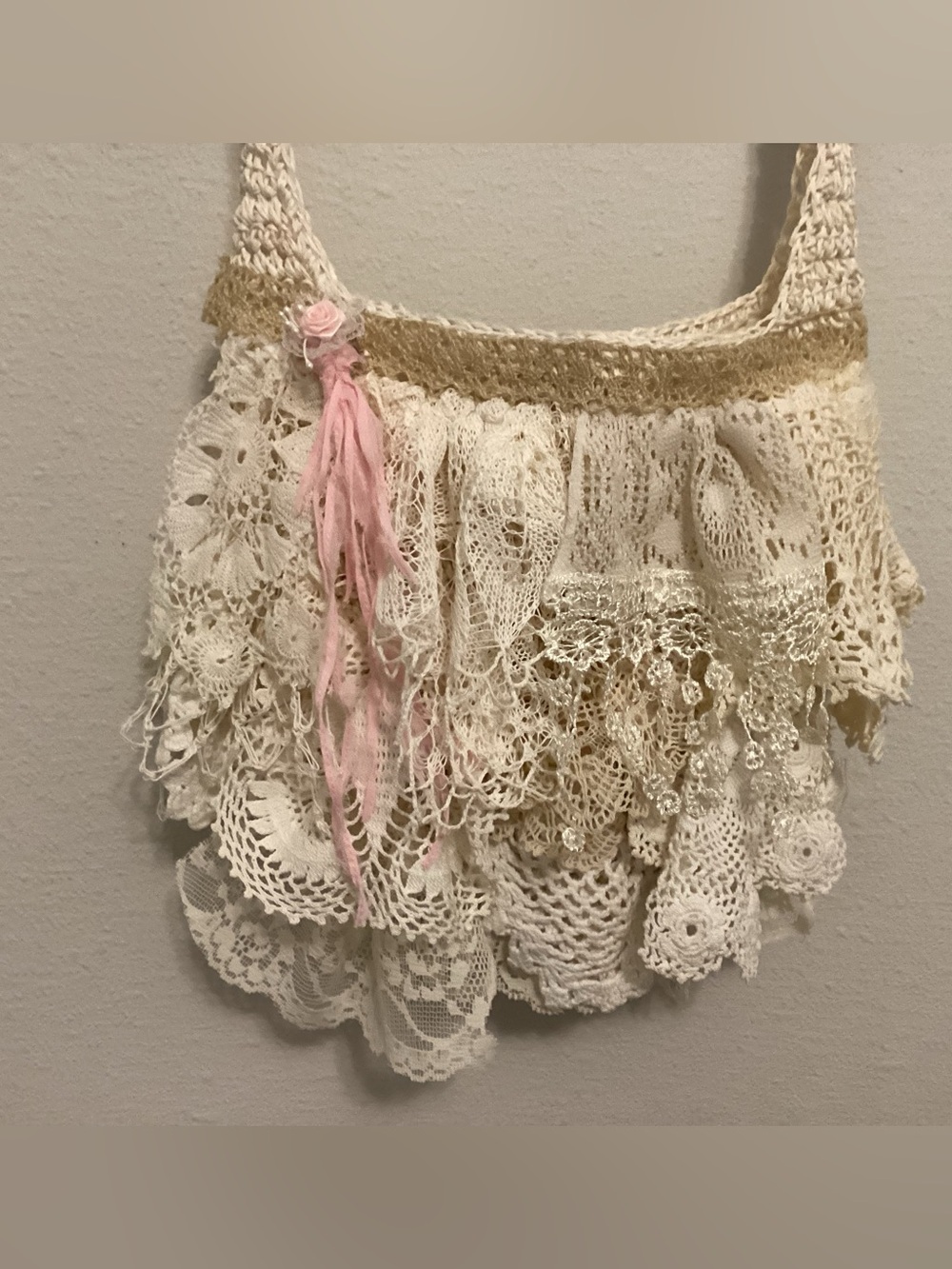 Handmade purse of vintage Doilies